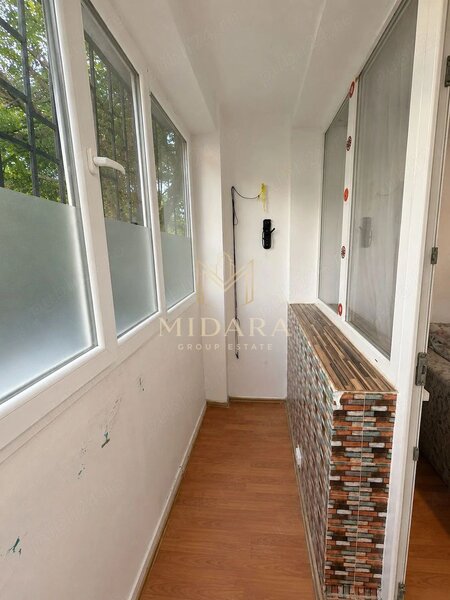 Drumul Taberei 2 camere stradal  Metrou 1 min | Parter